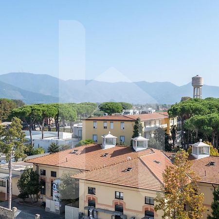Bed and Breakfast Homiday - Il Giardino --1 Min Ospedale Cisanello--Aeroporto Free Parking-- Pisa Exterior foto