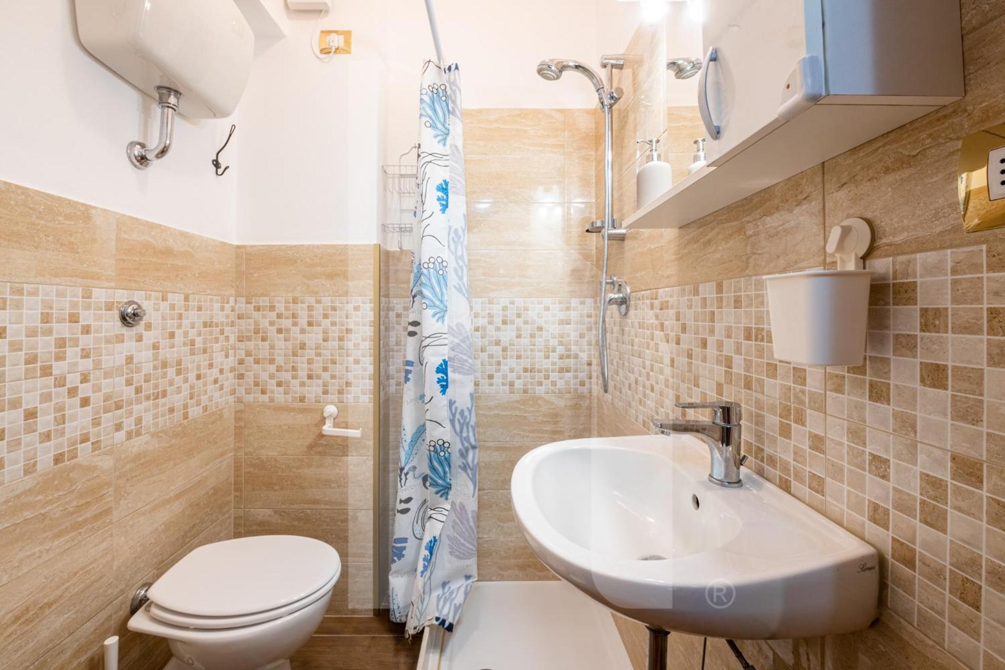 Bed and Breakfast Homiday - Il Giardino --1 Min Ospedale Cisanello--Aeroporto Free Parking-- Pisa Exterior foto